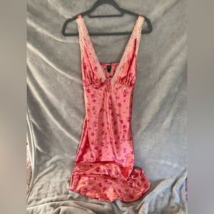 Pink Floral Lace Chemise
